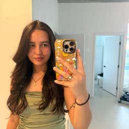 Cassandra Cleland, UGC creator
